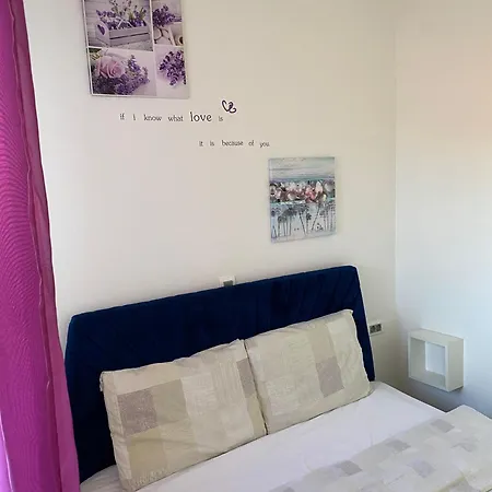 Natalie Apartment *