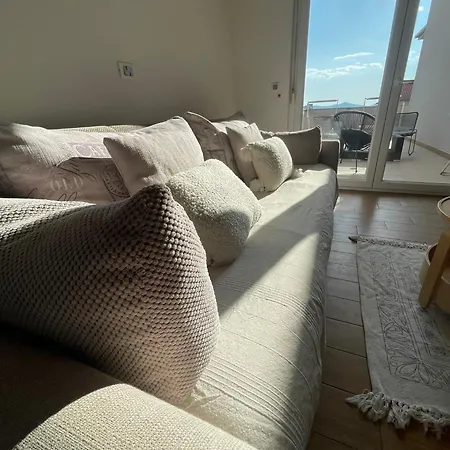 Natalie Apartment