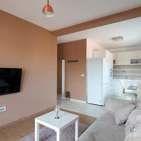 Natalie Apartment